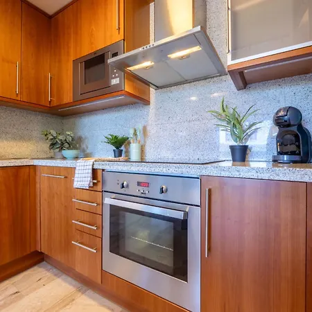 Justina By Interhome * ランポーヤ