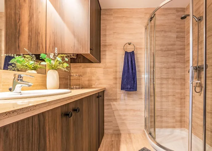Justina By Interhome *